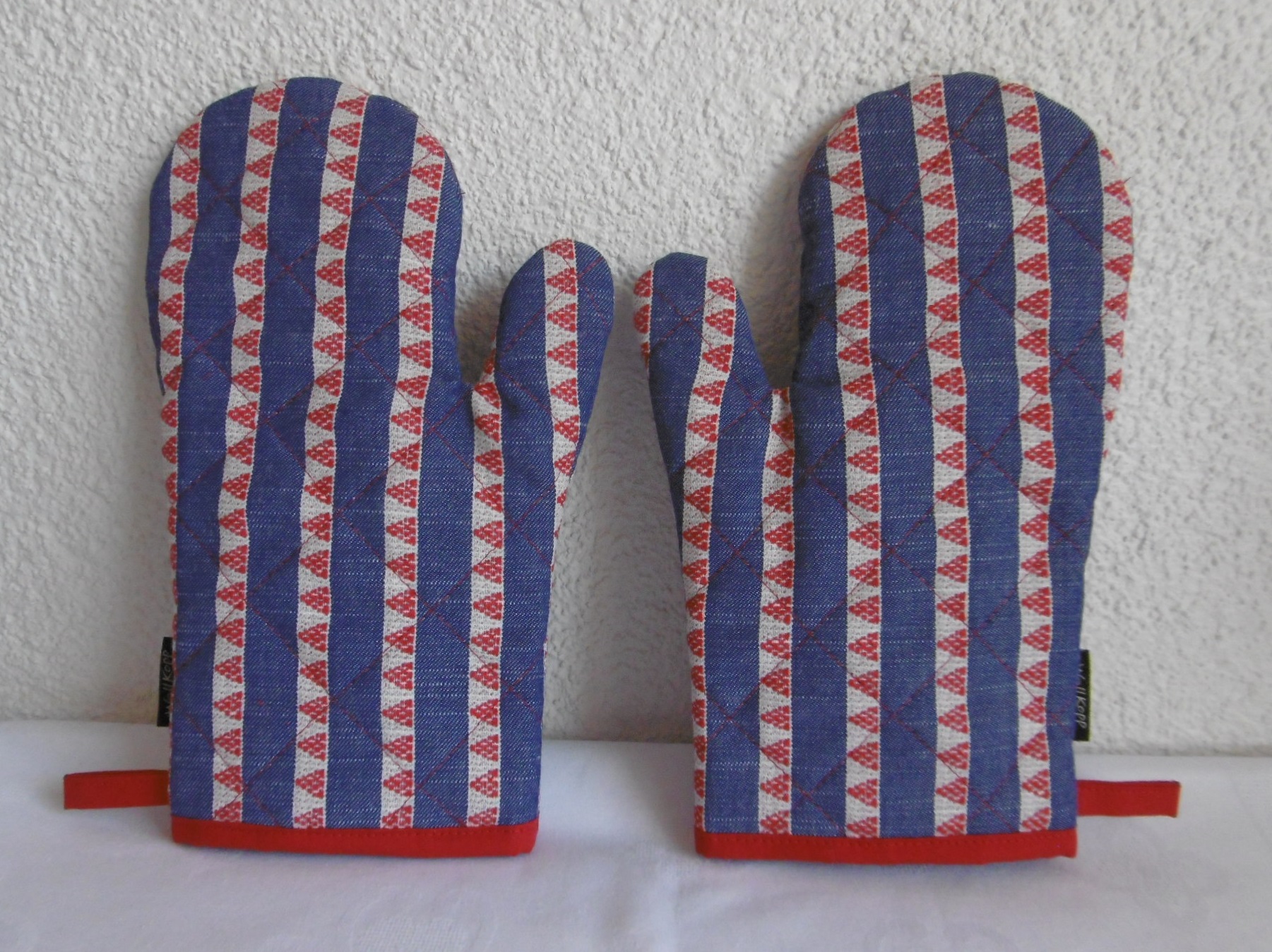 Topfhandschuhe Ofenhandschuhe Topflappen Jeans (1 Paar) mit roten Dreieck Streifen