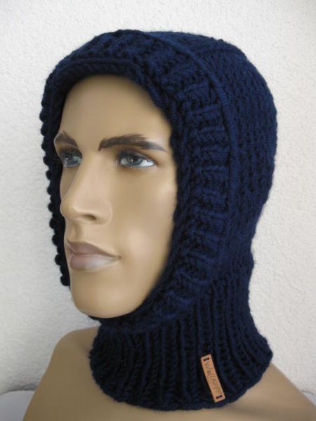 Hat in navy blue