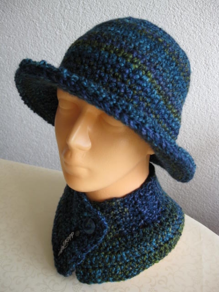 Lady-set-blue-green